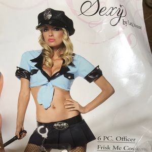 Officer costume 6 pieces perfect for Halloween